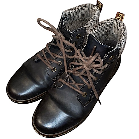Dr. Martens Maelly Padded Collar Brown Leather Lace Up Boots